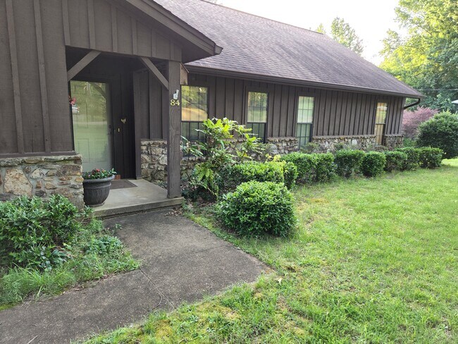 Building Photo - 1528 Larhonda Dr