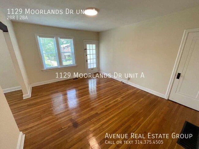 Building Photo - 1129 Moorlands Dr