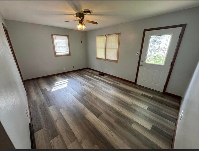 Building Photo - 22792 Kansas Ave