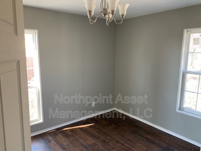 Building Photo - 113 Foster Ln
