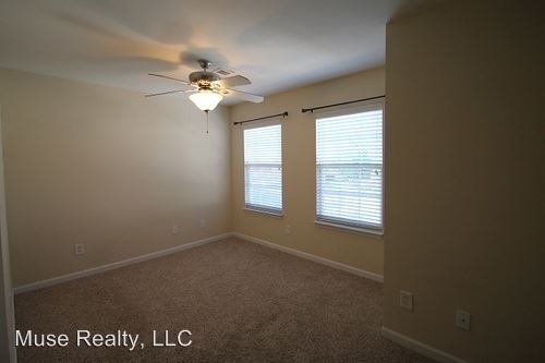 Foto del edificio - 1036 Constitution Park Blvd