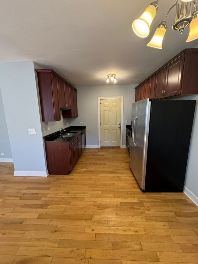 Foto del edificio - 2900 N Kolmar Ave