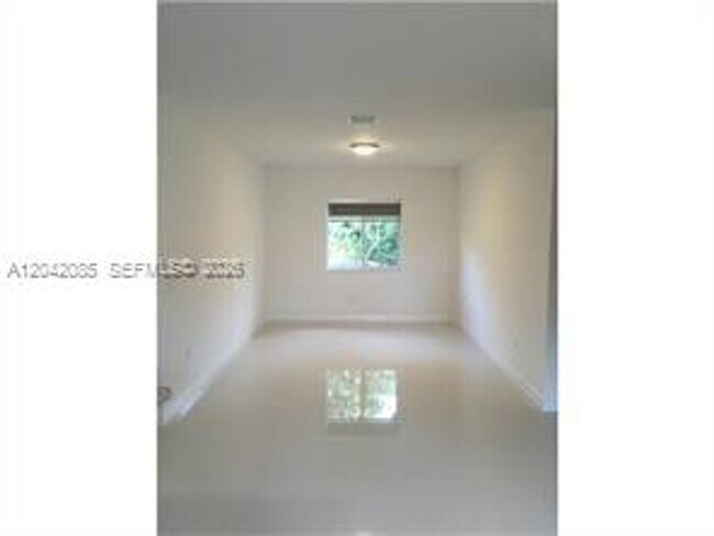 Foto del edificio - 1029 SW 11th Ave