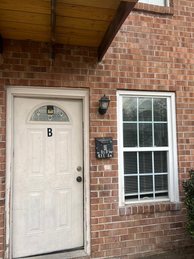 Foto del edificio - 222 W 34th St