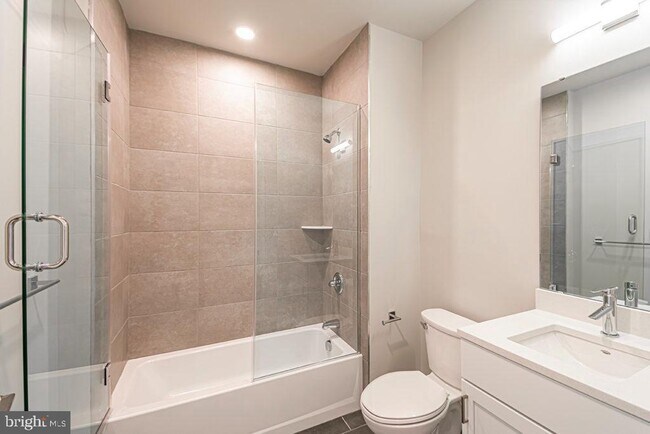 Foto del edificio - 1300 S 19th St