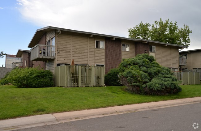 Foto del edificio - Maple Tree Apartments