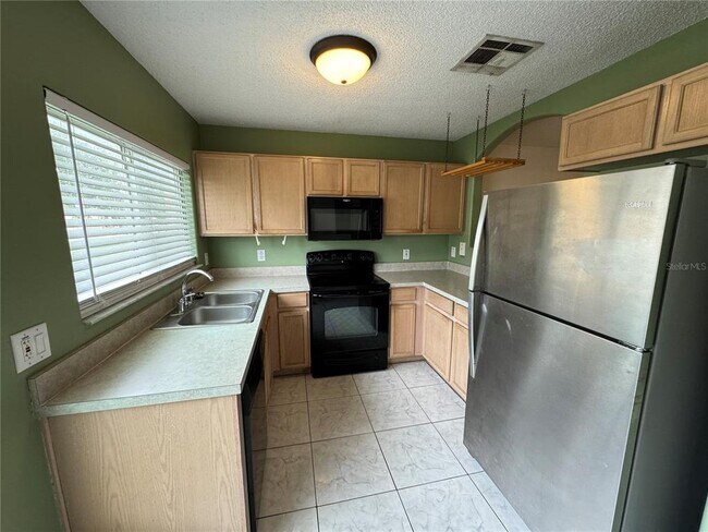 Foto del edificio - 13415 Fairway Glen Dr