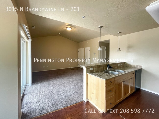 Building Photo - 3015 N Brandywine Ln