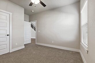 Building Photo - 7005 SW High Meadow Blvd