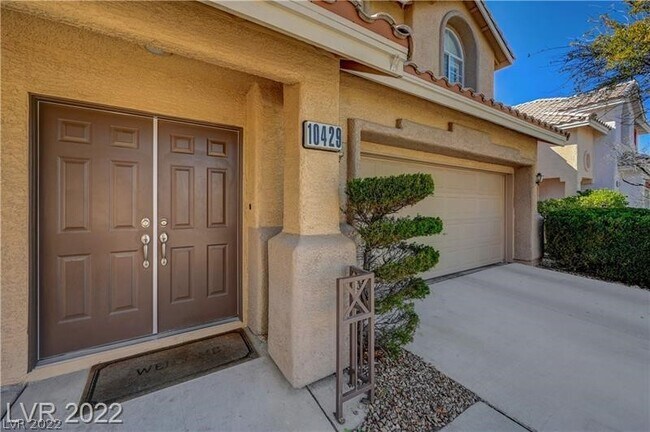Building Photo - 10429 Mountain Lodge Pl