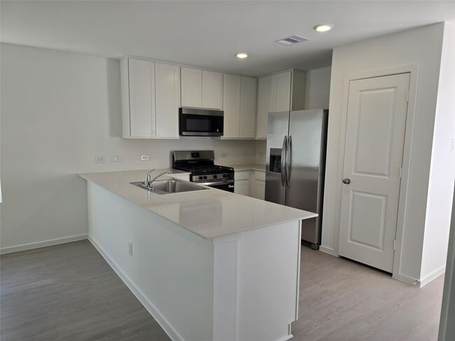 Foto del edificio - 21531 Willow River Canyon Ln