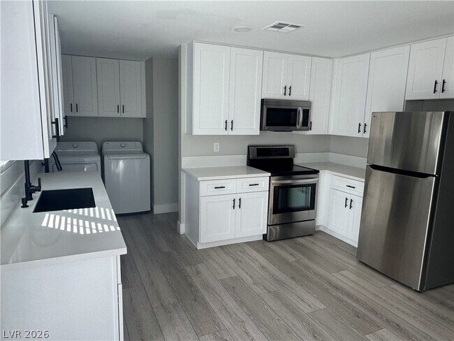 Foto del edificio - 508 Greenbriar Townhouse Way