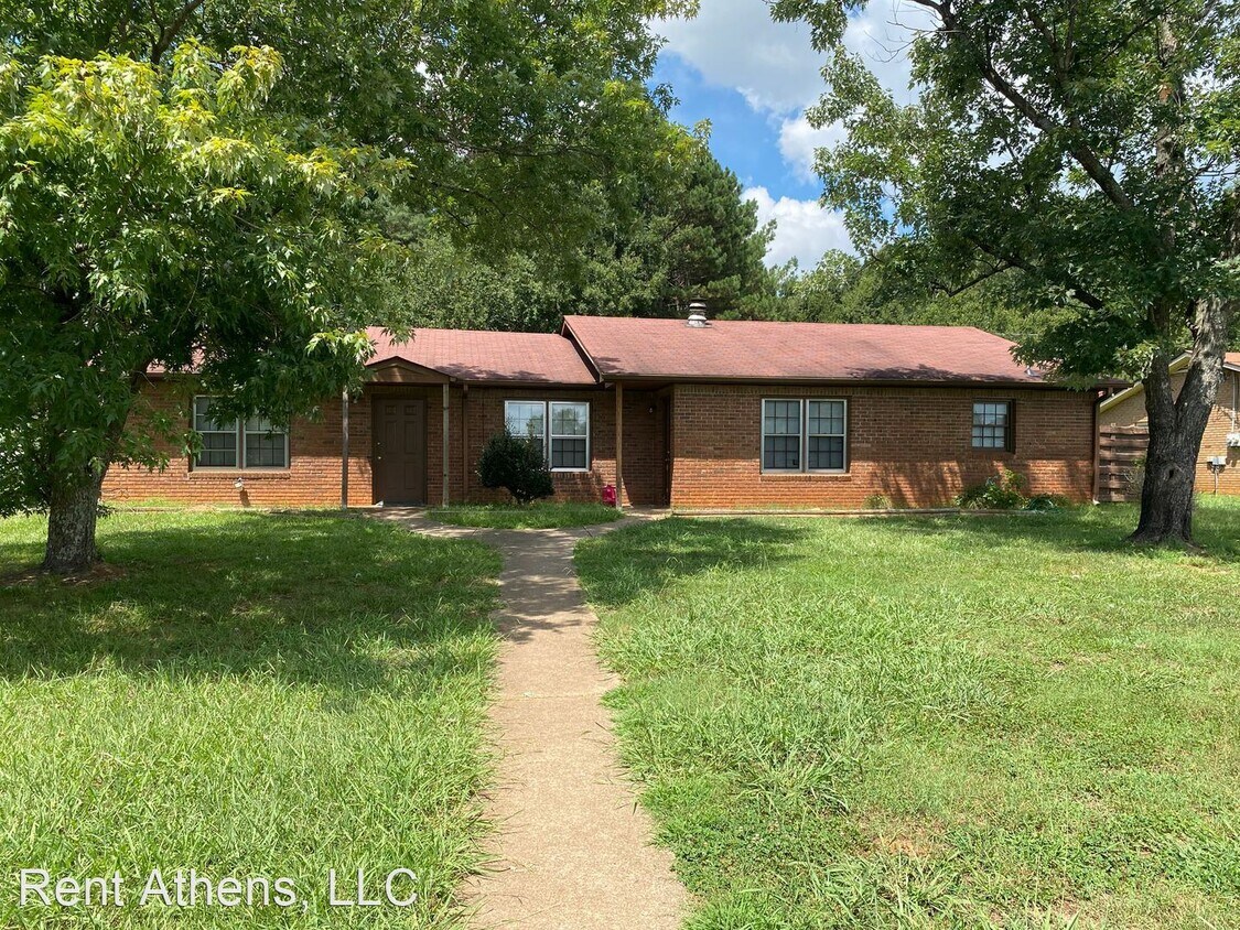 2 br, 1 bath House 1292 Aiken Rd. House Rental in Bogart, GA
