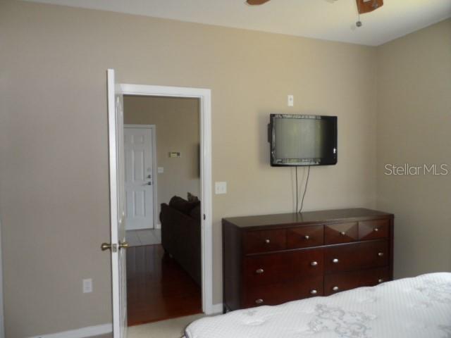 Building Photo - 8927 Legacy Ct