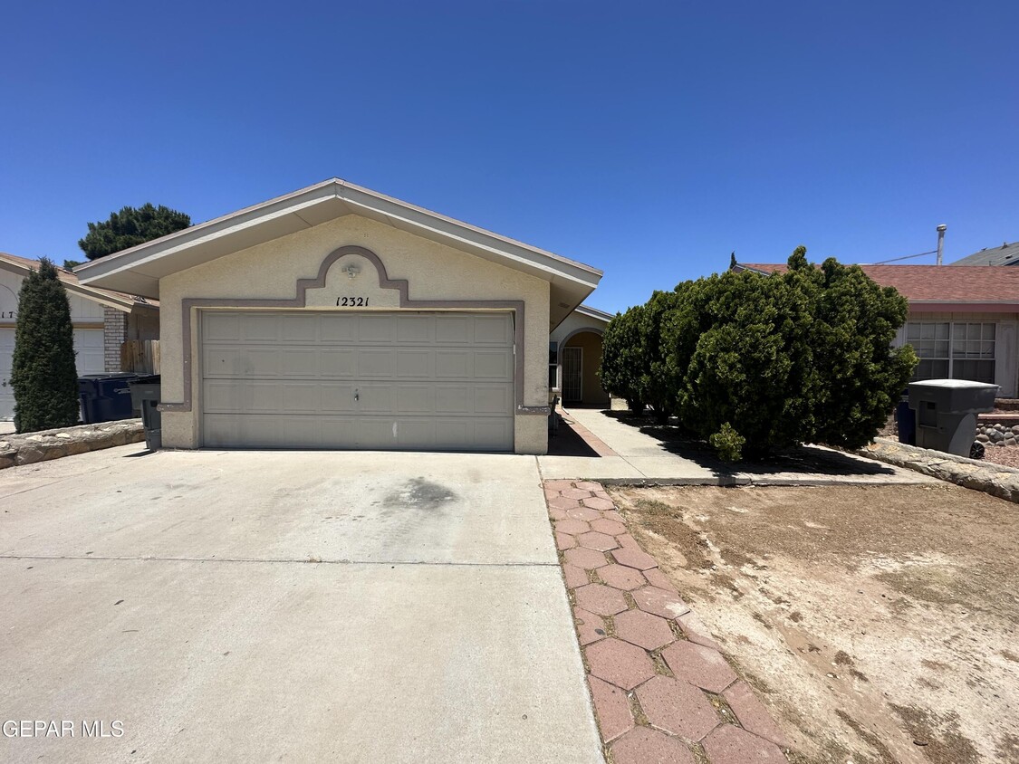 Primary Photo - 12321 Robert Dahl Dr