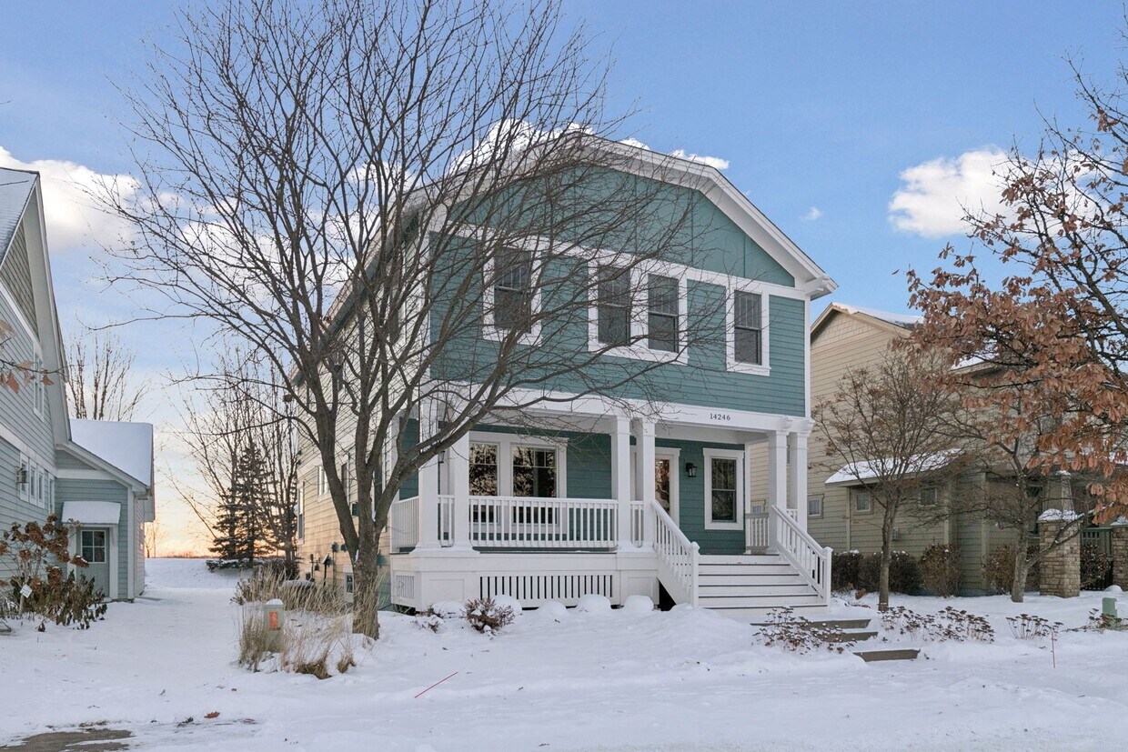 Foto principal - 14246 Garden Way N