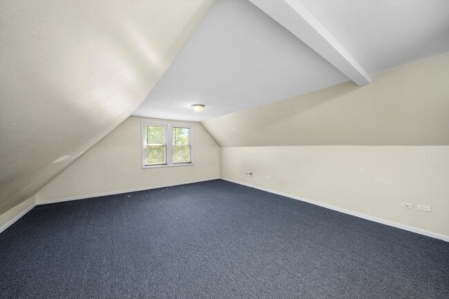 Building Photo - 2418 N Lawndale Ave