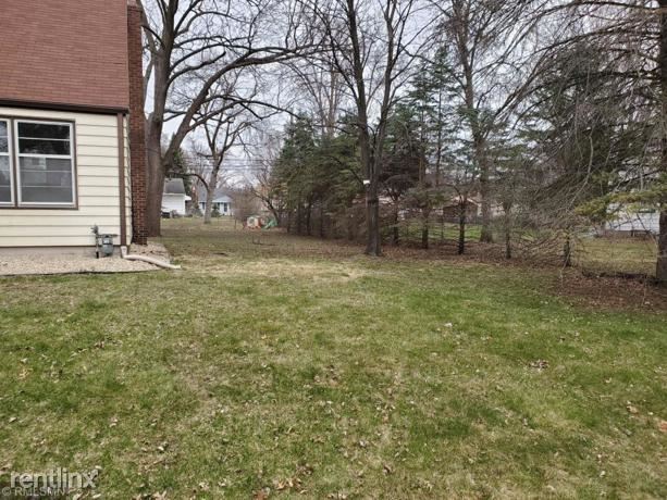 Building Photo - 3 br, 1 bath House - 963 Grandview Avenue W