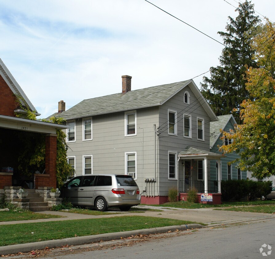 Building Photo - 1415 Pearl St