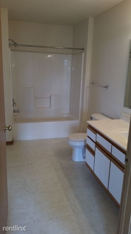 Building Photo - 5120 Windward Ct