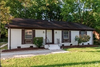 Building Photo - 1442 Painter Pl