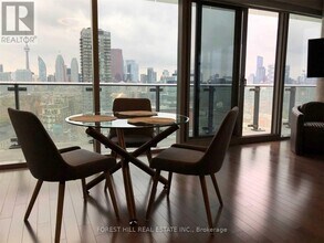 Building Photo - 390 Cherry St