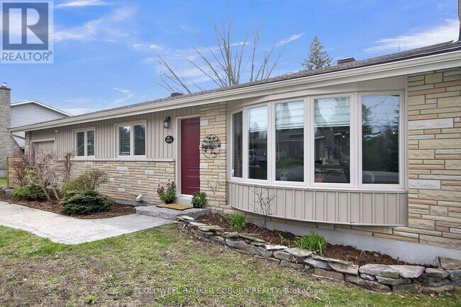 Building Photo - 5274 Driscoll Dr