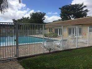 Foto del edificio - 5140 SW 40th Ave