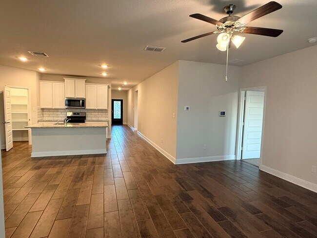 Foto del edificio - 4049 Copper River