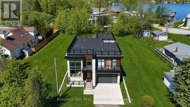 Building Photo - 992 Little Cedar Ave