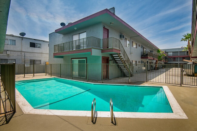 Building Photo - 8140 Langdon Ave