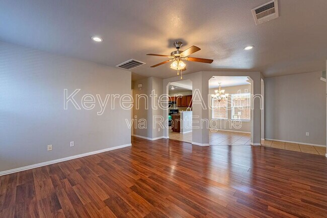 Foto del edificio - 13512 Lismore Ln
