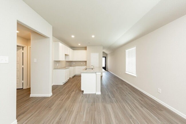 Building Photo - 15631 Buffalo Mdw Ct