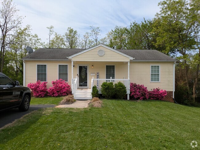 Building Photo - 1110 Tolleys Ln