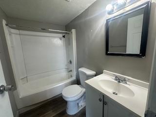 Foto principal - 2822 Price Ave