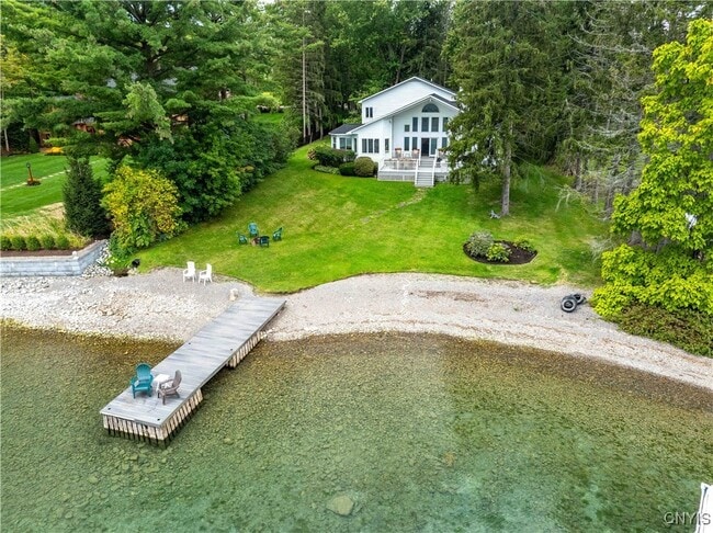 Foto del edificio - 1916 W Lake Rd