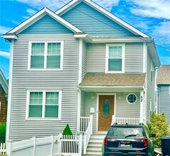 Building Photo - 52 Bedlow Ave