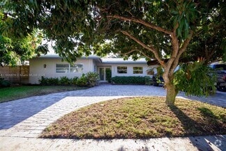 Building Photo - 1251 SW 11th Terrace