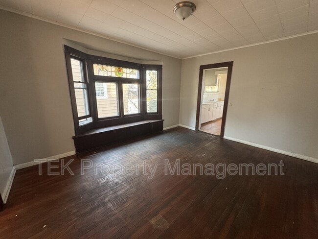 Building Photo - 259-261 Pierpont Street