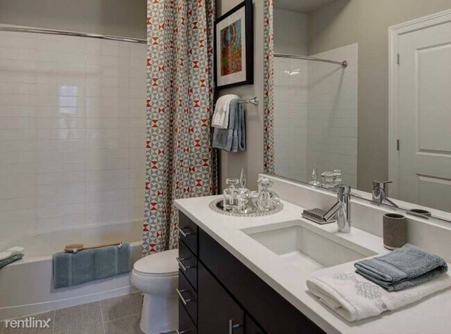 Foto del edificio - Studio, 1 bath Apartment - 650 S Clark St