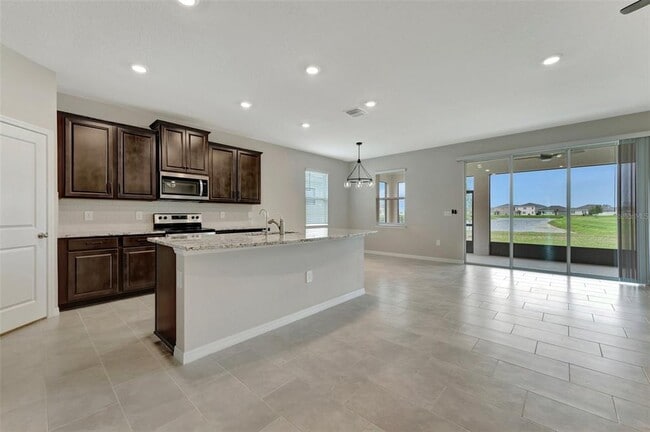 Foto del edificio - 5210 Grove Mill Loop