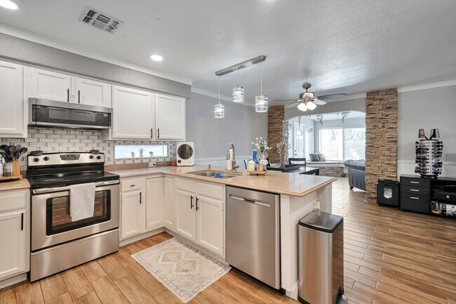 Foto del edificio - Your Spacious DREAM Home in The Heart of Gilbert!