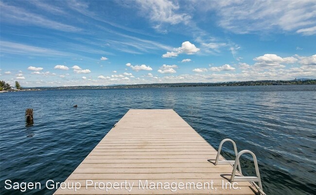 5 br, 4.5 bath House - 3150 E Laurelhurst ... photo'