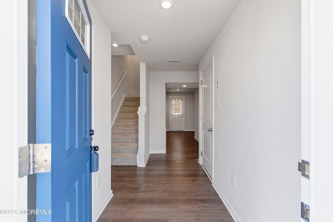 Foto del edificio - 604 Cyprus Ct