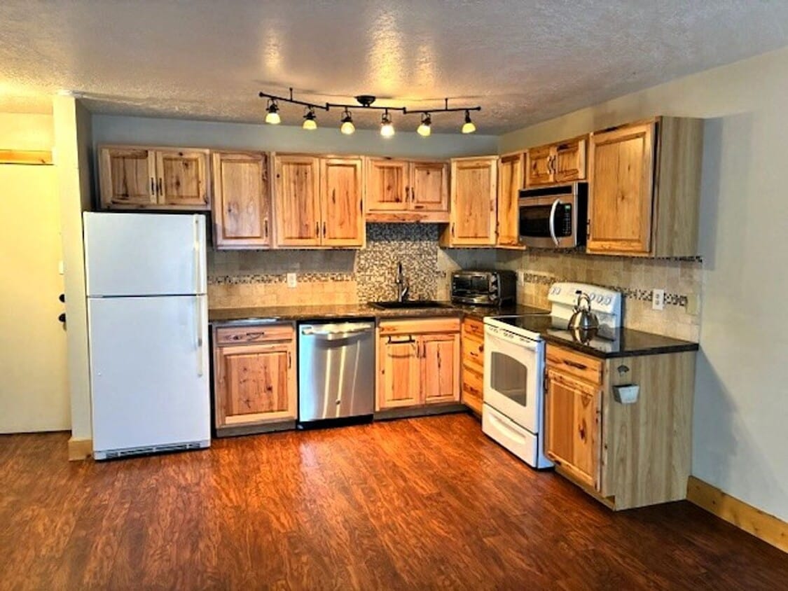 Primary Photo - Long Term Rental- Dillon Valley East Y104