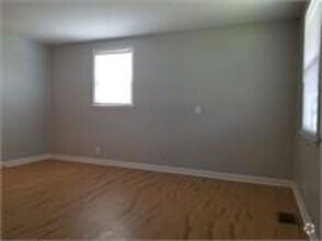 Building Photo - 3542 Albee Dr