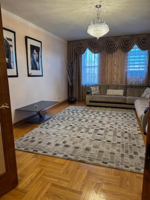 Foto del edificio - 1560 E 18th St