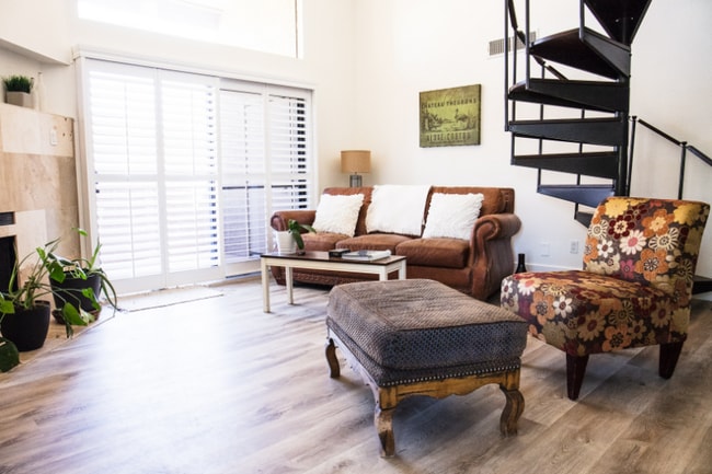 Building Photo - 7950 E Starlight Way