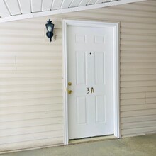 Building Photo - 903 Hanahan Ct