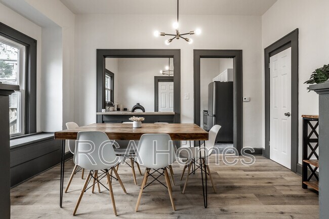 Photo - 4612 E New York St House